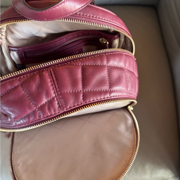 Michael Kors purple backpack. - Picture 5 of 8